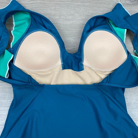 Summersalt Green Seaglass&Seaweed The Ruffle Backflip Swimsuit Sz.10 - Picture 12 of 15